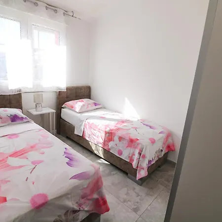 Apartmán Tina *