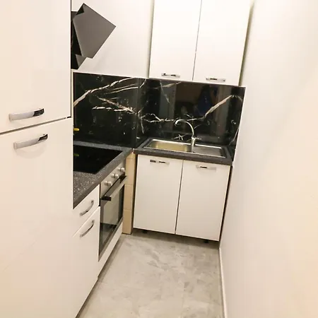 Tina Apartmán Pula